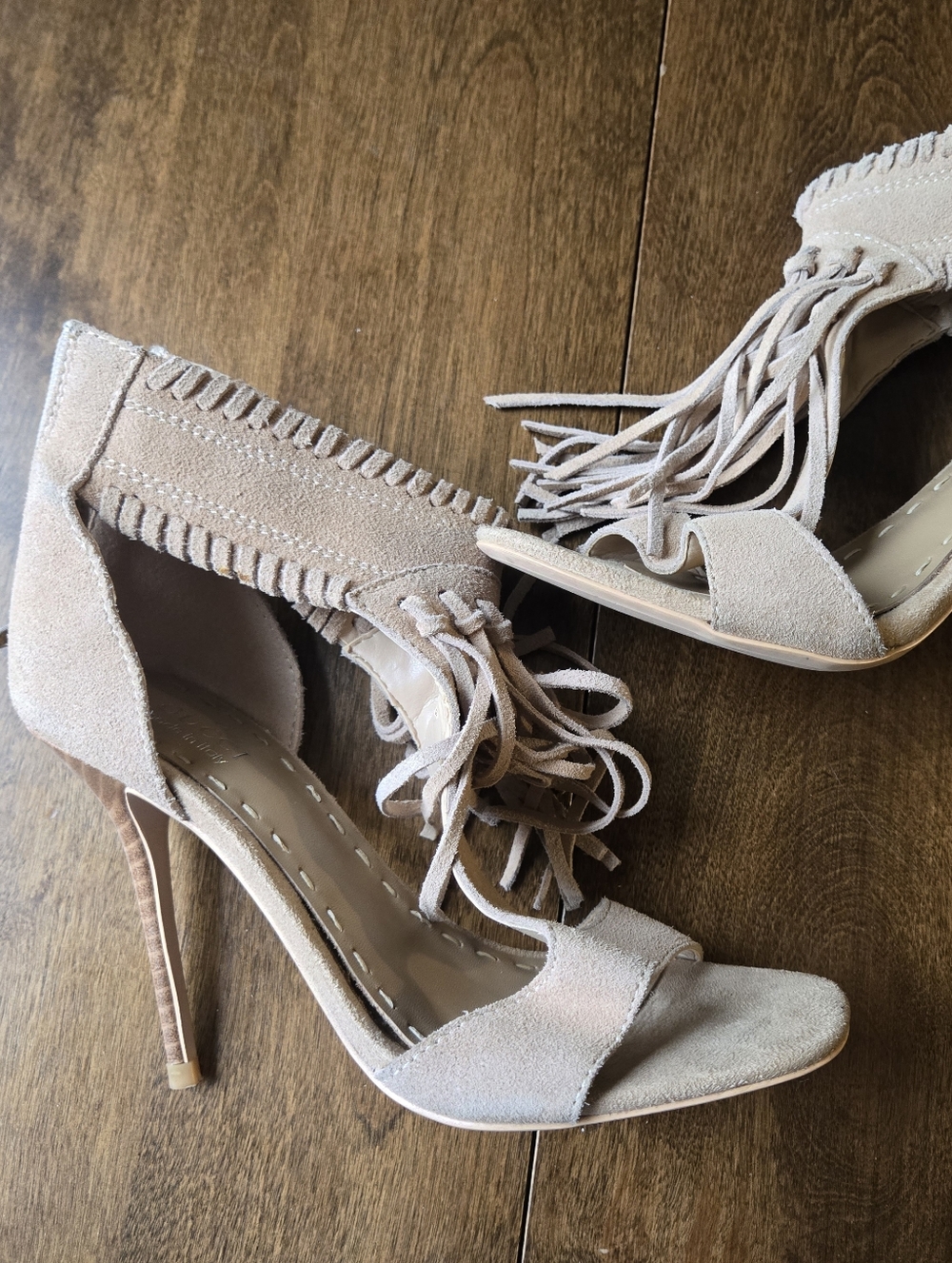 Gucci Suede Fringe Ankle Cuff Heels Wood Grain Stiletto Sandals Size 37